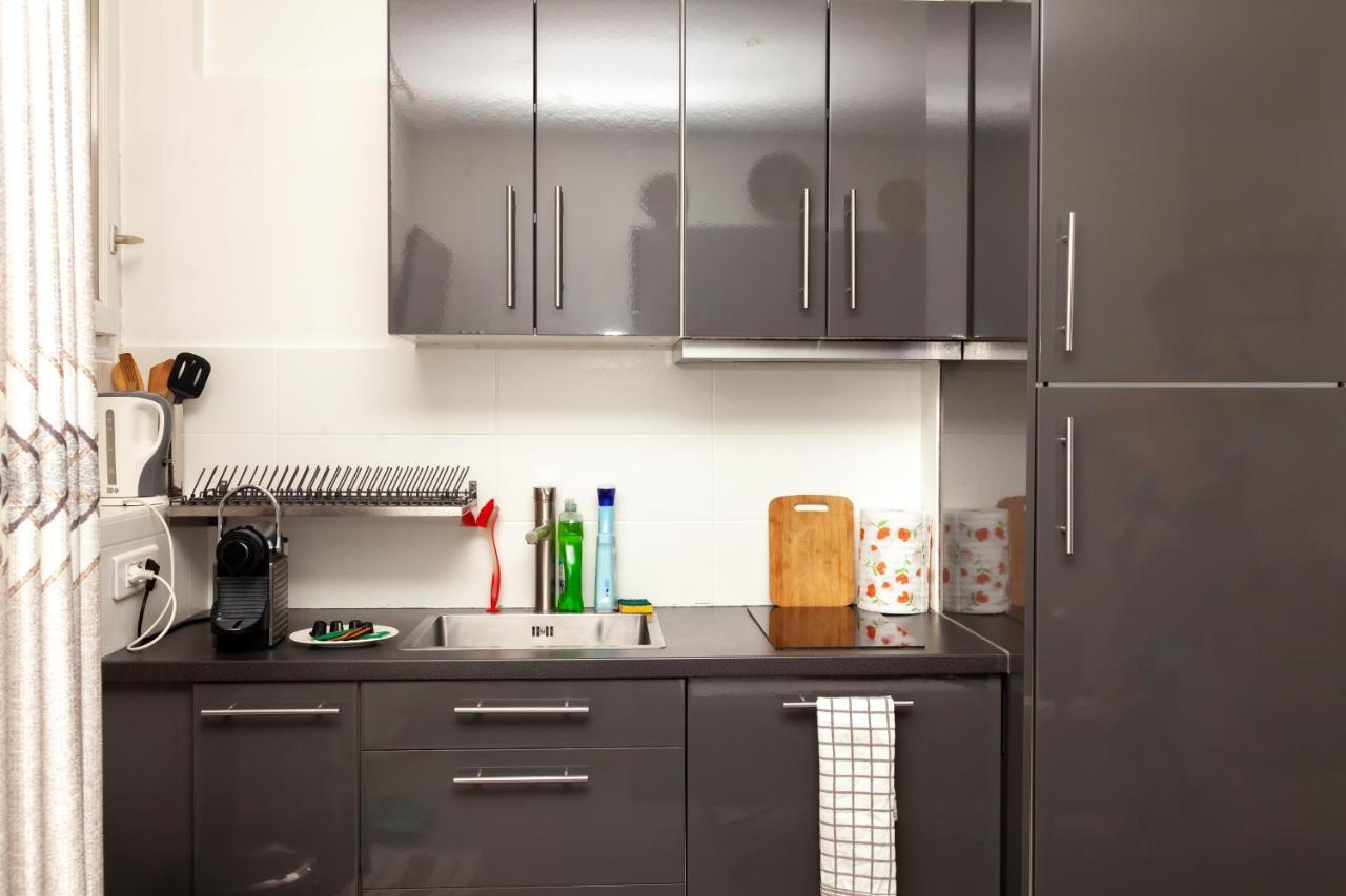 Petit Bijou Dans Le Centre De Paris Apartment Exterior photo